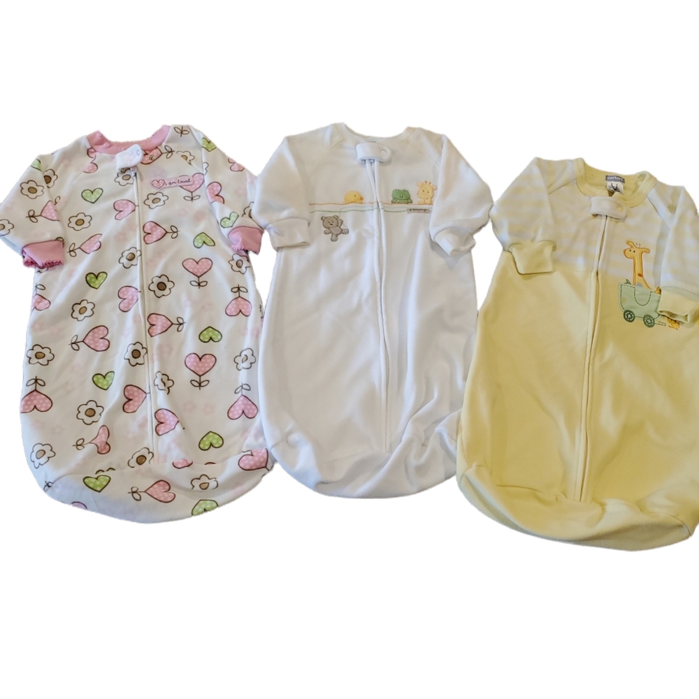 Baby Girl Set of 3 Sleep Sacks - Size 0-9 Months - Carter's - Gently Used